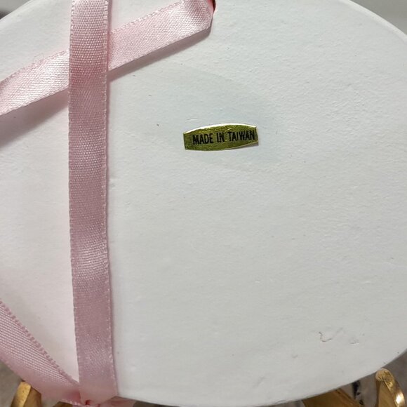 Mouse Rabbit Chicken Chalk Ware Wall Plaque Set Of 3 Ornament Round Oval Hanging - Picture 8 of 13